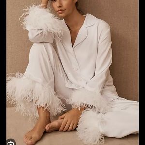 Sleeper Party Pajamas Feather Set
